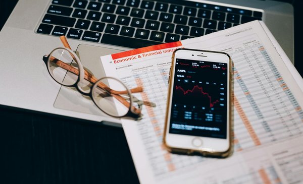 Wie kann man durch Immobilien ein passives Einkommen erzielen?